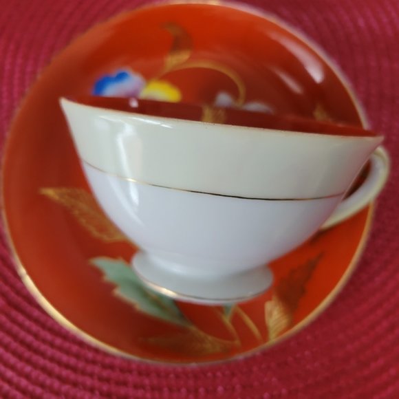 Porcelain tea cup with plate - Picture 3 of 4